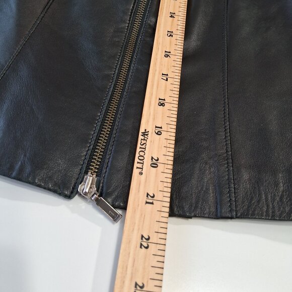 Danier Woman Italian Leather Jacket - Picture 9 of 14